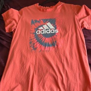 Adidas tee